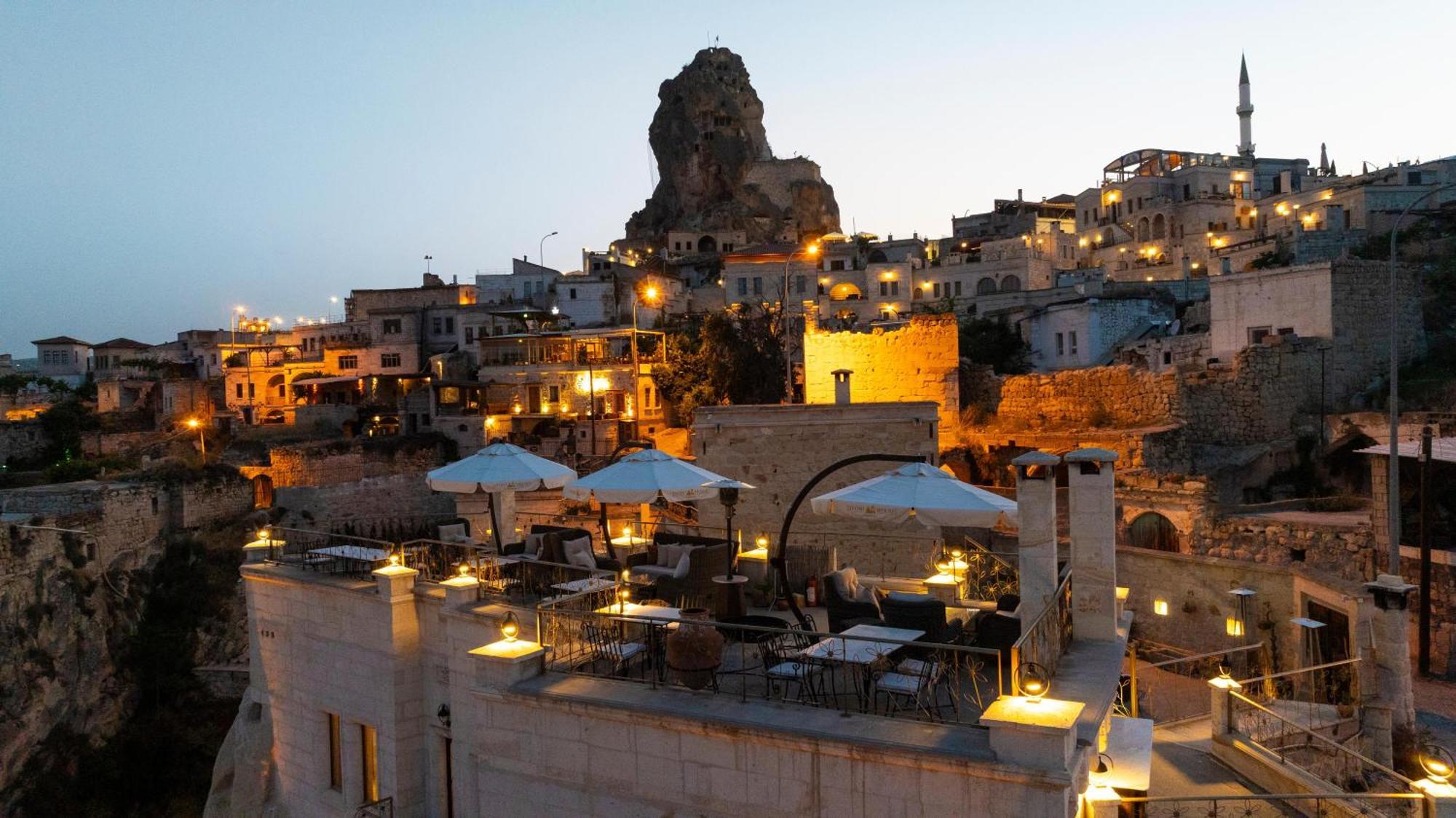 Tafoni Houses Cave Hotel Ортахисар Экстерьер фото